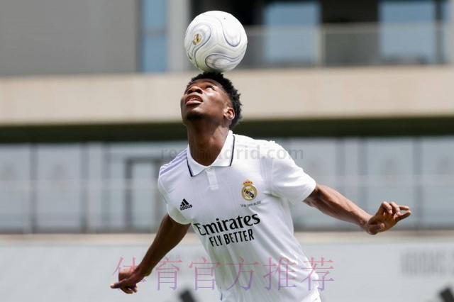 记者:皇马无意引进博格巴 目前只专注于琼阿梅尼 记者:皇马无意引进博格巴 目前只专注于琼阿梅尼